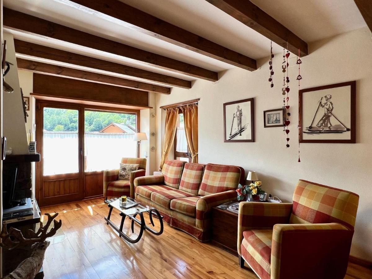 El Duplex De Espot - L'Amfitriona Apartment Luaran gambar