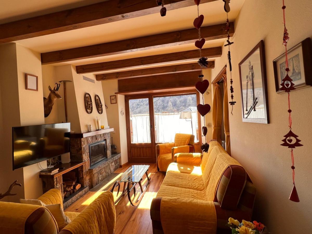 El Duplex De Espot - L'Amfitriona Apartment Luaran gambar